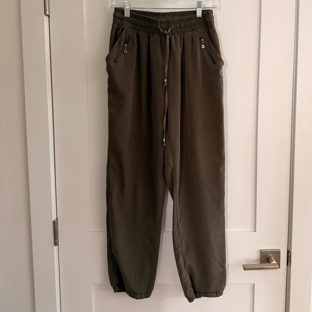 Olive Drawstring Women's Jogger Pants with Zipper Pockets